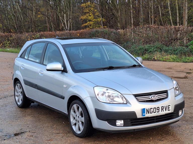 2009 Kia Rio 1.5 CRDI Sport 5dr HATCHBACK DIESEL Manual