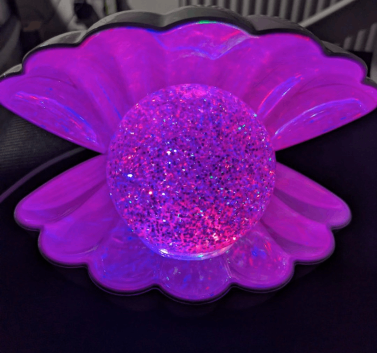 Decorative shell glitter light 