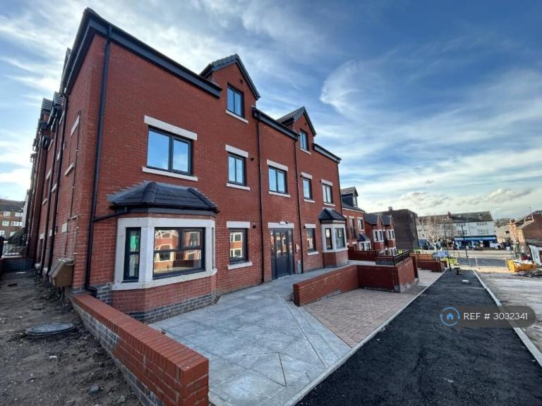 1 bedroom flat in Spondon Street, Nottingham, NG5 (1 bed) (#3032341)