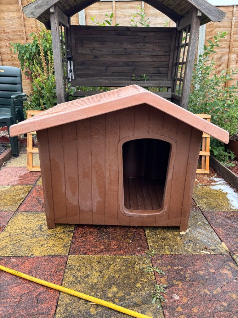 Marcwioro Dog Kennel