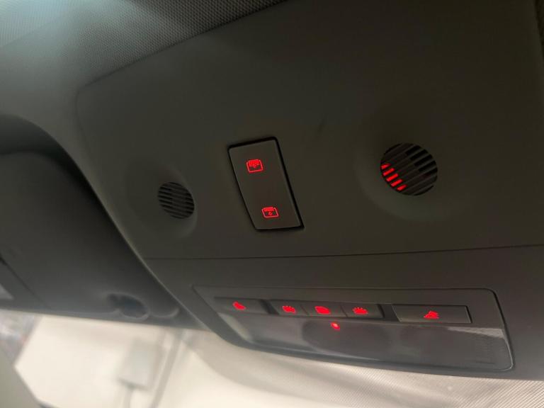 2011 Vauxhall Meriva 1.7 CDTi SE Auto Euro 5 5dr MPV Diesel Automatic