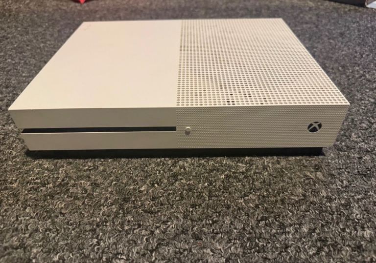 Xbox One S