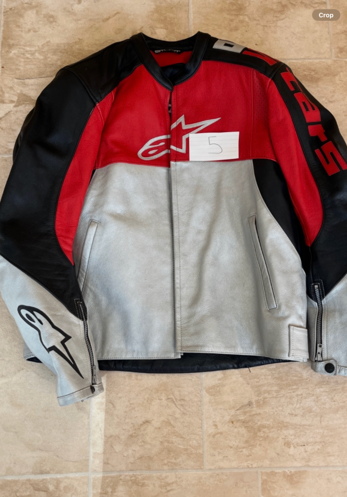 Preloved Mens & Ladies Motorcycle Suits 1 & 2 Piece Leathers & 1 and 2 piece Textile Bikers Suits