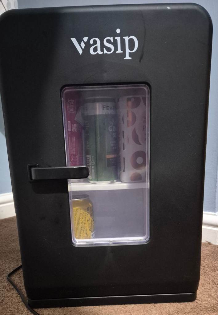 Vasip Mini Fridge 14L Black, very good Condition