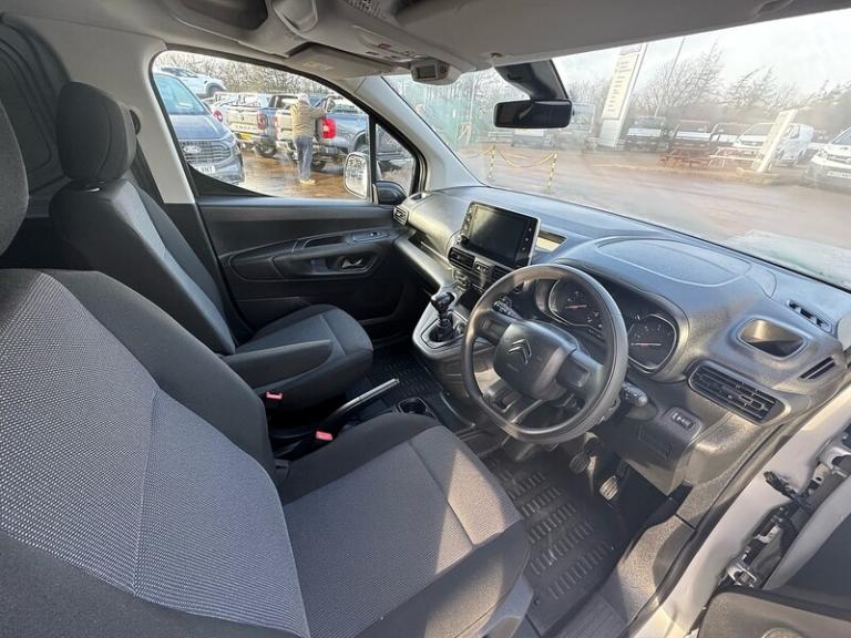 2023 Citroen Berlingo HDi 100ps 850 Enterprise XL Edition 5 Seat Kombi Crew Cab L2 LWB Crew Euro ...