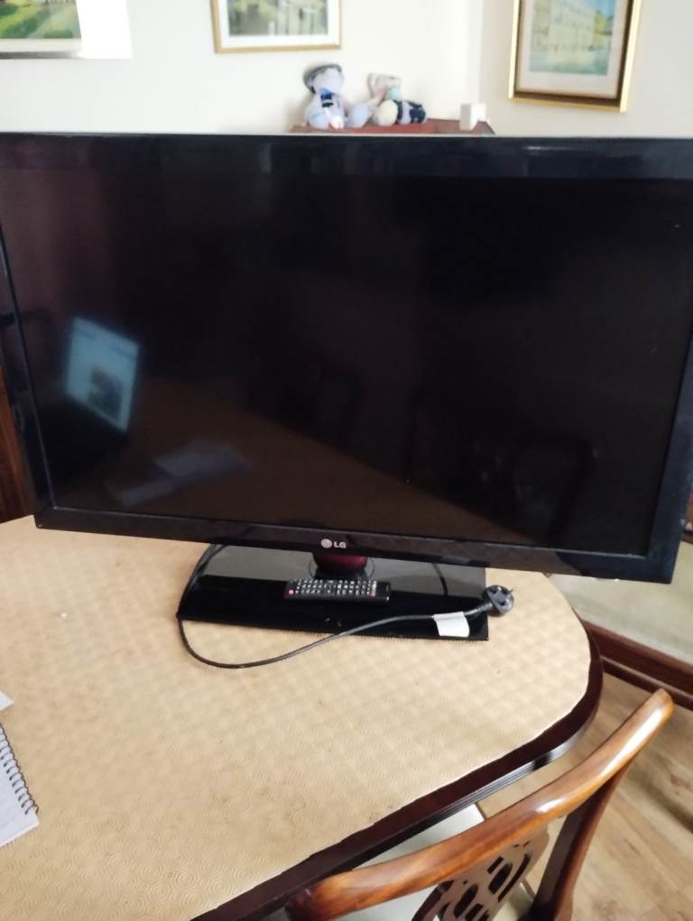 LG television 42 inch screen