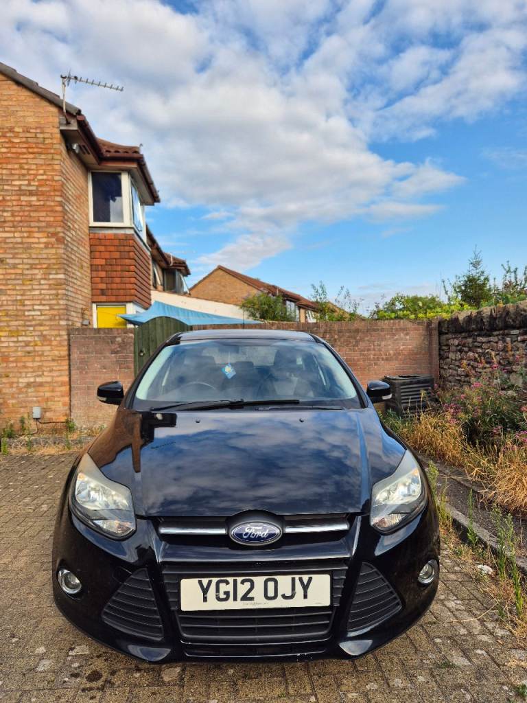 Ford, FOCUS, Hatchback, 2012, Manual, 1596 (cc), 5 doors