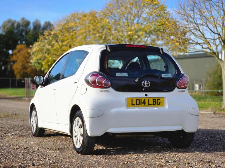2014 Toyota AYGO 1.0 VVT-i Move MultiMode Euro 5 5dr HATCHBACK Petrol Automatic