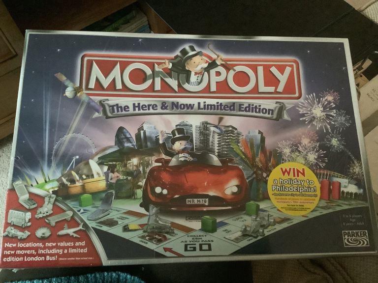 Brand New & Sealed 2005 Special Edition Monopoly Board Game Here & Now £18