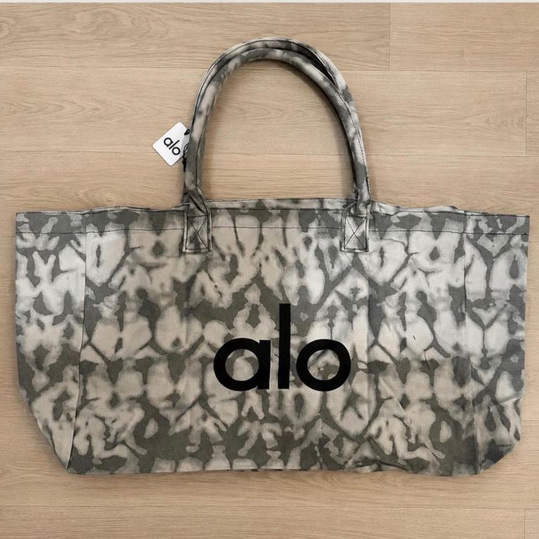 Alo grey tie dye tote bag 