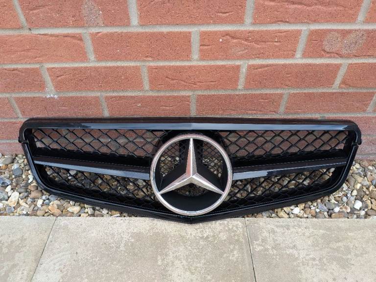 Mercedes C Class 204 Front Grille
