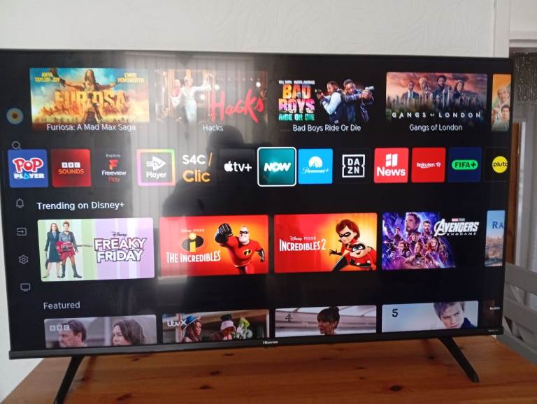 Hisence 4k 43 inch qled tv 