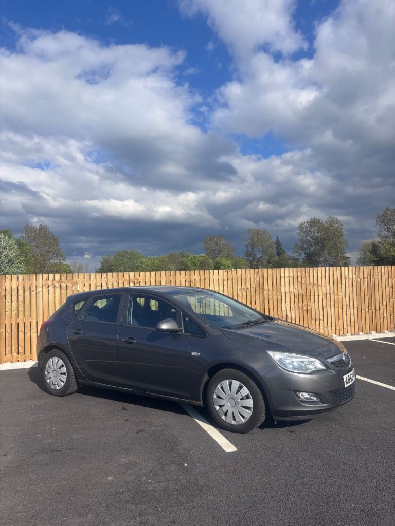 Vauxhall, ASTRA, Hatchback, 2011, Other, 1598 (cc), 5 doors