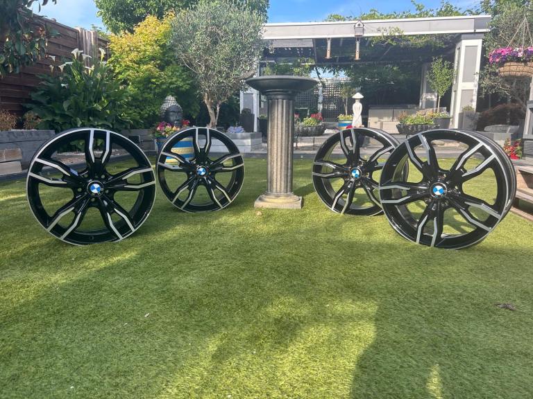 4 x 19” black/silver staggered wheels for BMW Z4 E89.