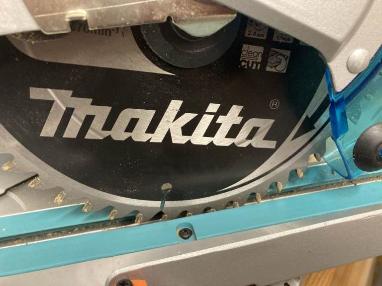 Makita Chop Saw LS0815 FL GBA