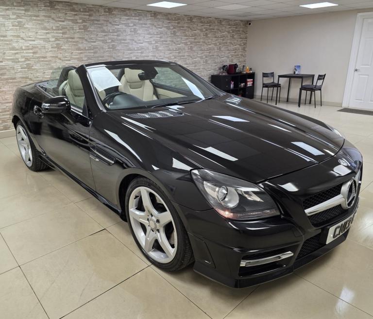 MERCEDES-BENZ SLK 2.1 SLK250 CDI BlueEfficiency AMG Sport Black WARRANTY
