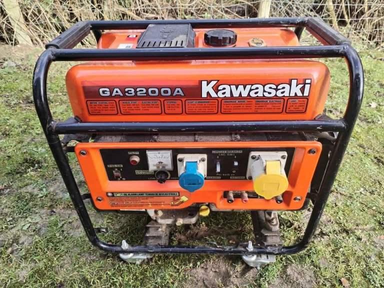 Kawasaki 3200 heavy duty generator working electrics but needs another carburettor