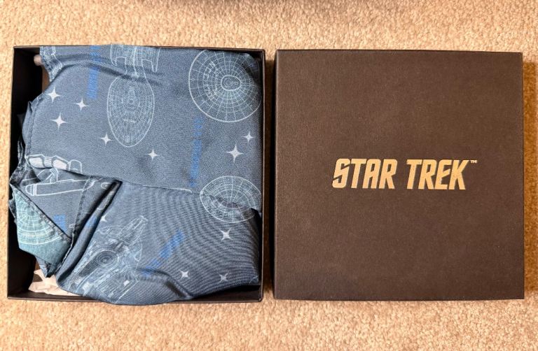 Star Trek Ships of the Line Silk Scarf Lovarzi Gift Box Official 100% Silk