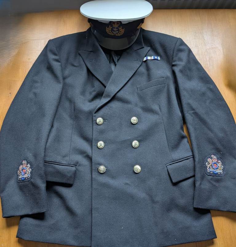 British Royal Navy Jacket / Trousers / Cap Warrant Officer Insignia Buttons etc.