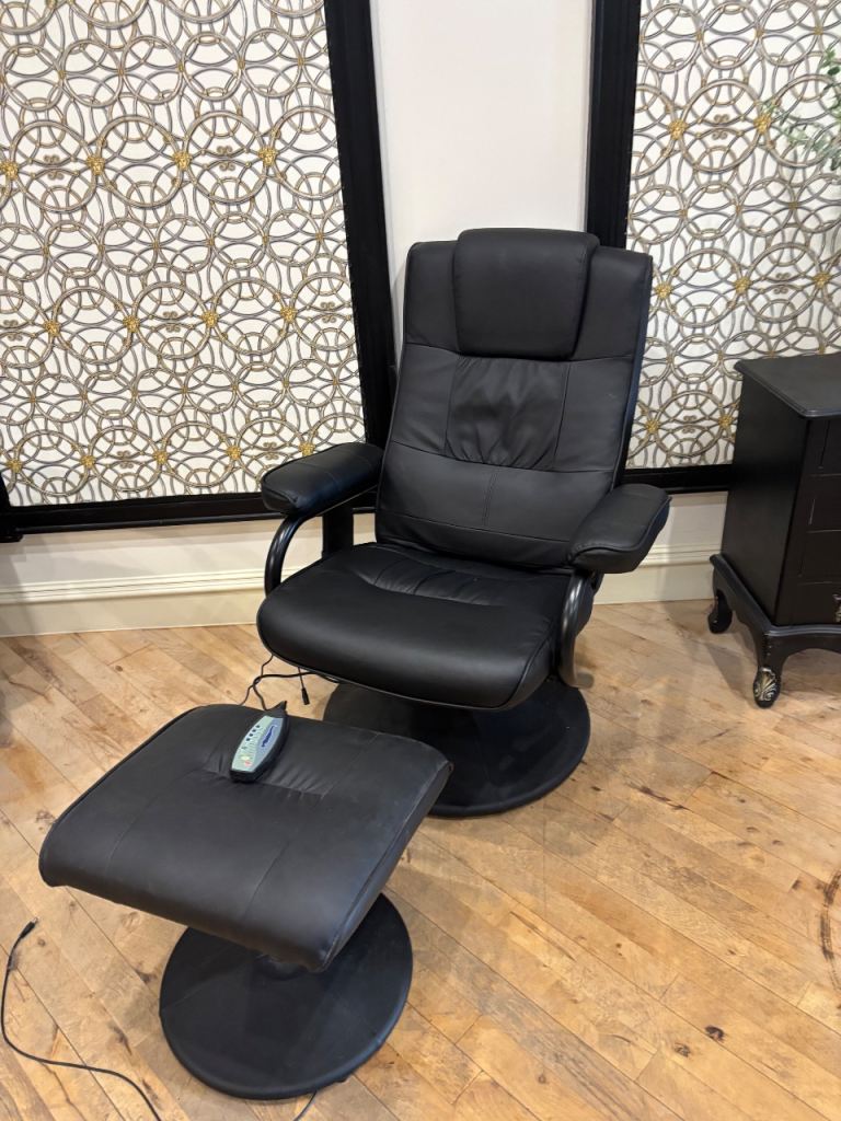 2 x Black Faux Leather Recliner/ Massaging Armchair with  Footrest – Good Condition