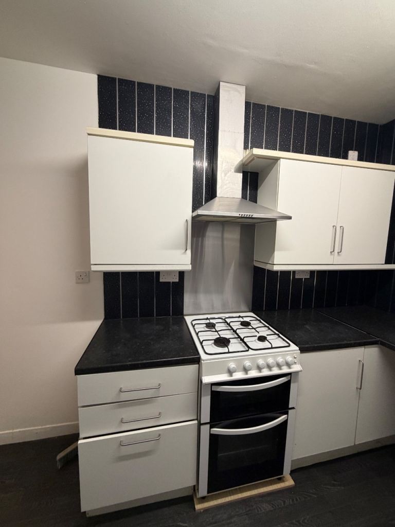 Detached Bungalow To Let Nr Riddlesden Keighley