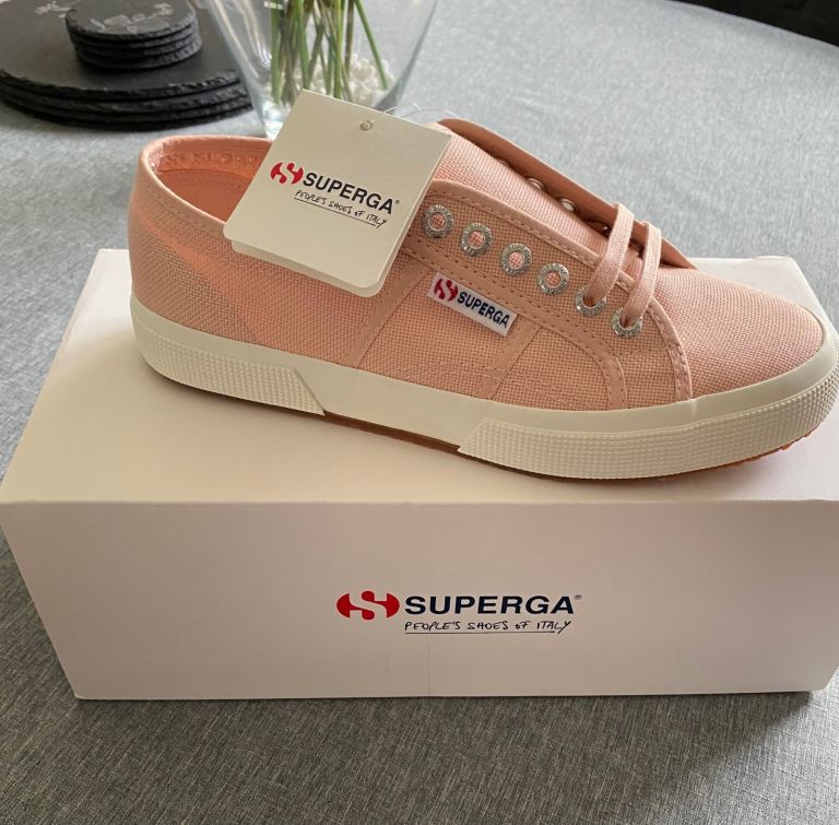 NEW Superga trainers UK 6