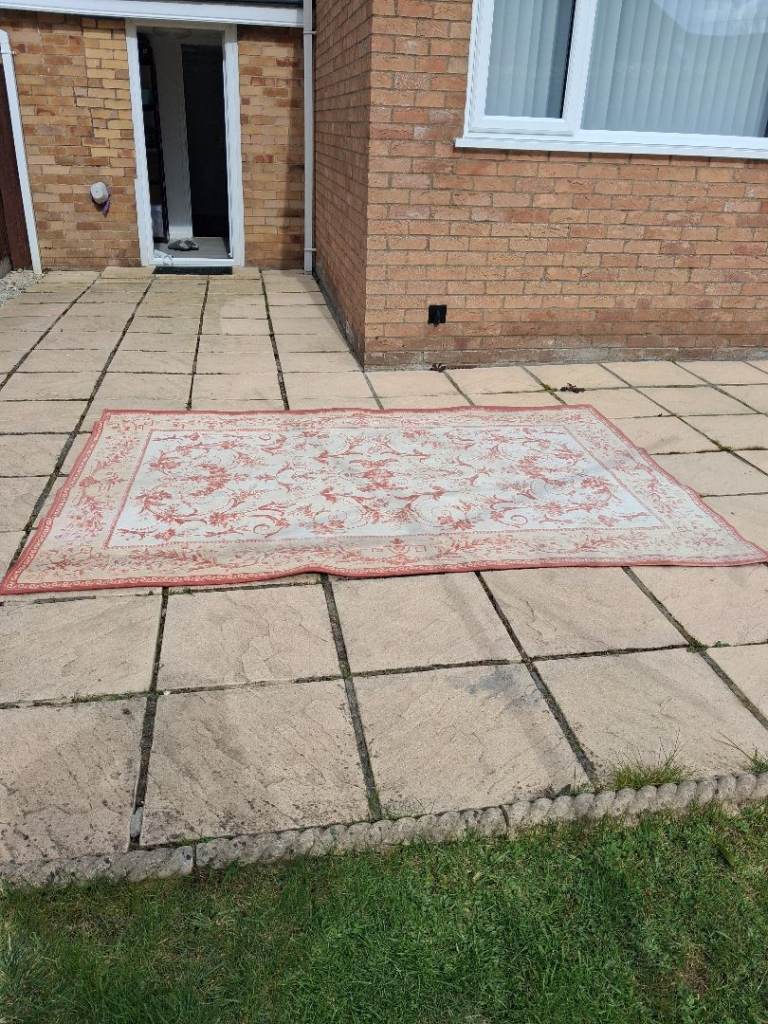 Laura Ashley Rug 1m.724 x 2m.345