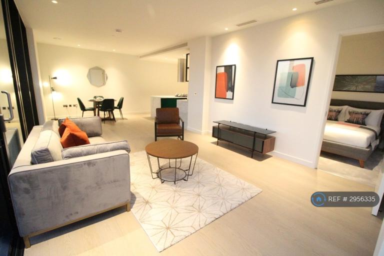 2 bedroom flat in Hobart Building, London, E14 (2 bed) (#2956335)