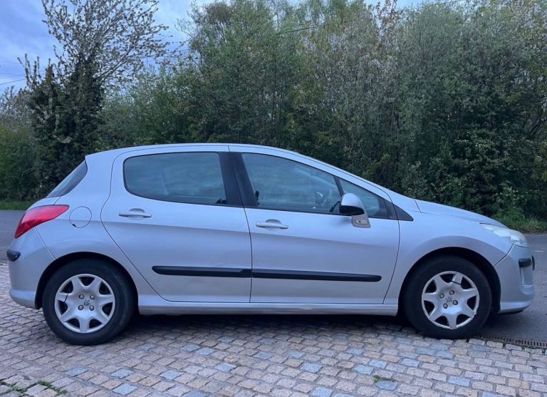 Peugeot, 308, Hatchback, 2008, Manual, 1560 (cc), 5 doors