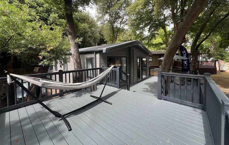 Residential Victory Wisteria Lodge - 3 Bed Holiday Lodge - Azure Seas Holiday Village - Suffolk