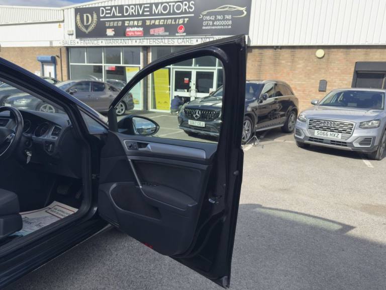 2016 Volkswagen Golf 1.4 TSI BlueMotion Tech Match Edition Hatchback 5dr Petrol DSG Euro 6 (s/s) ...