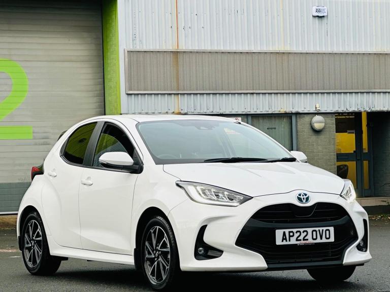 2022 Toyota Yaris 1.5 Hybrid Design 5dr CVT HATCHBACK PETROL/ELECTRIC Automatic