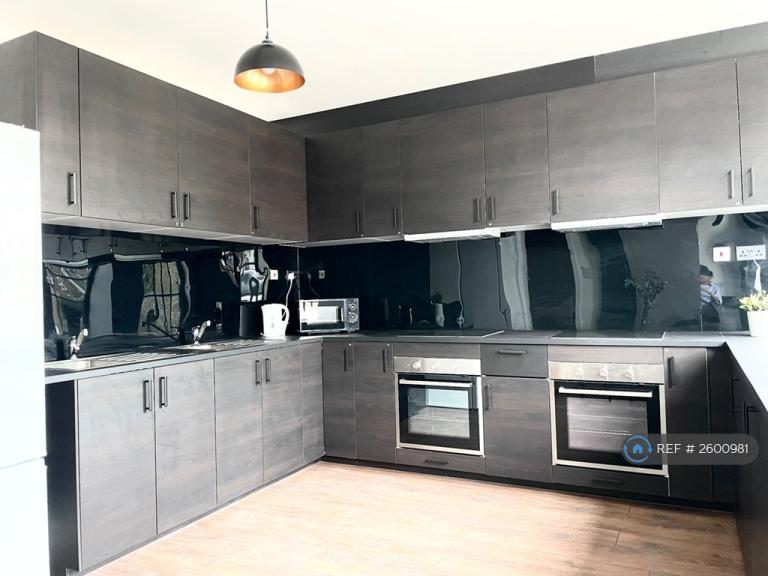 1 bedroom in Stockley Street, Northampton, NN1 (#2600981)