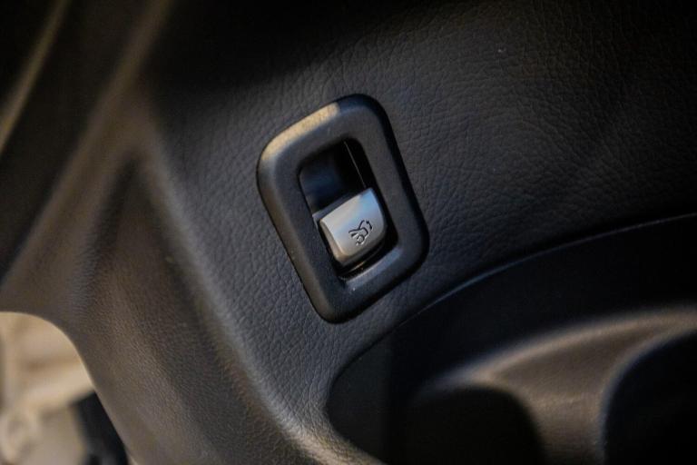 2020 Mercedes-Benz GLC GLC 300d 4Matic AMG Line Premium Pls 5dr 9G-Tronic ESTATE DIESEL Automatic