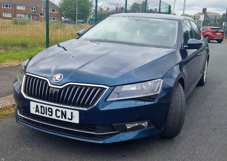 Skoda, SUPERB, Hatchback, 2019, Manual, 1968 (cc), 5 doors