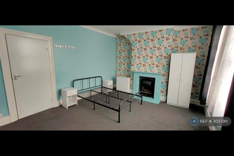1 bedroom in Old Road, Clacton-On-Sea, CO15 (#3037261)