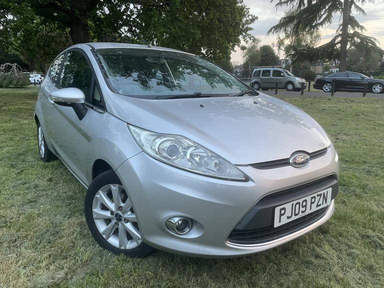 FORD FIESTA 1.4 Zetec 2009