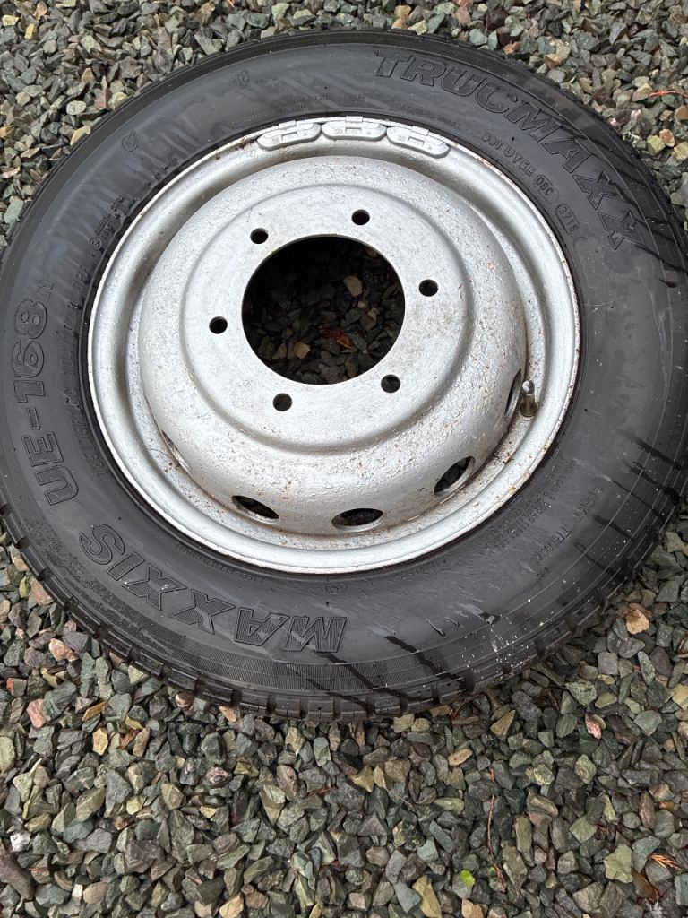 Transit tipper truck wheel with tyre