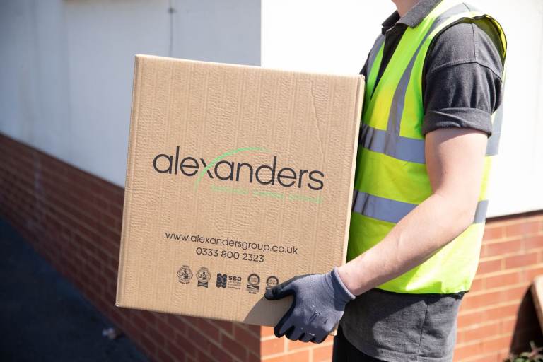 Man And Van Service - Removals & House Moves At Fantastic Rates - Highest Reviews