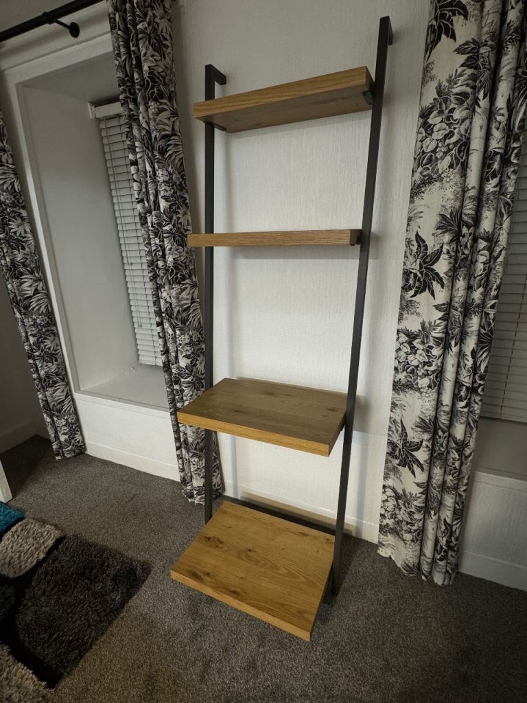Harry Corry bookshelf stand