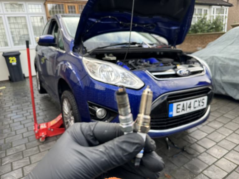 Mobile Mechanic Repair Car Diagnostics Brakes Battery Service Remap