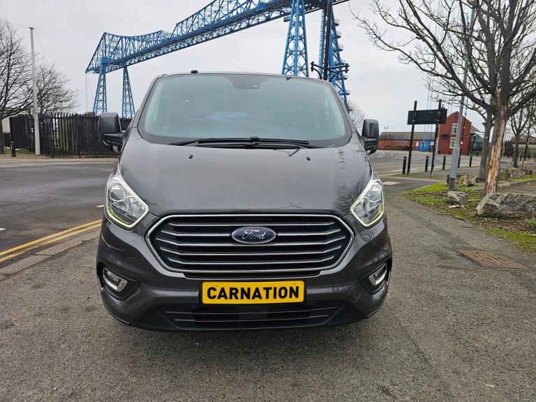 2018 Ford Tourneo Custom 2.0 EcoBlue 130ps Low Roof 8 Seater Titanium MPV Diesel Manual