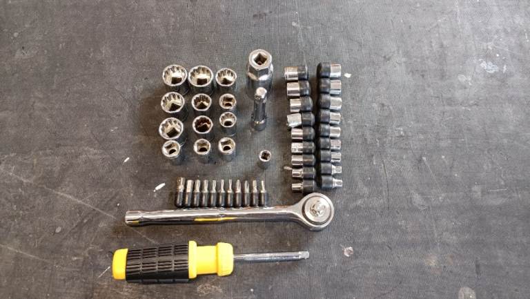 Socket and Ratchet Set with Screwdriver – Good Condition