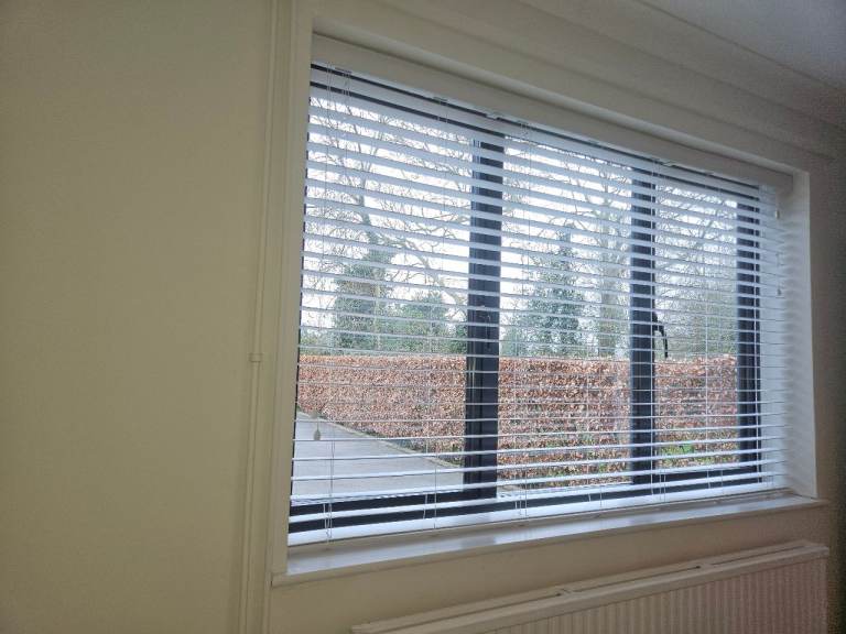 White venetian blinds 203cm wide x 127cm high