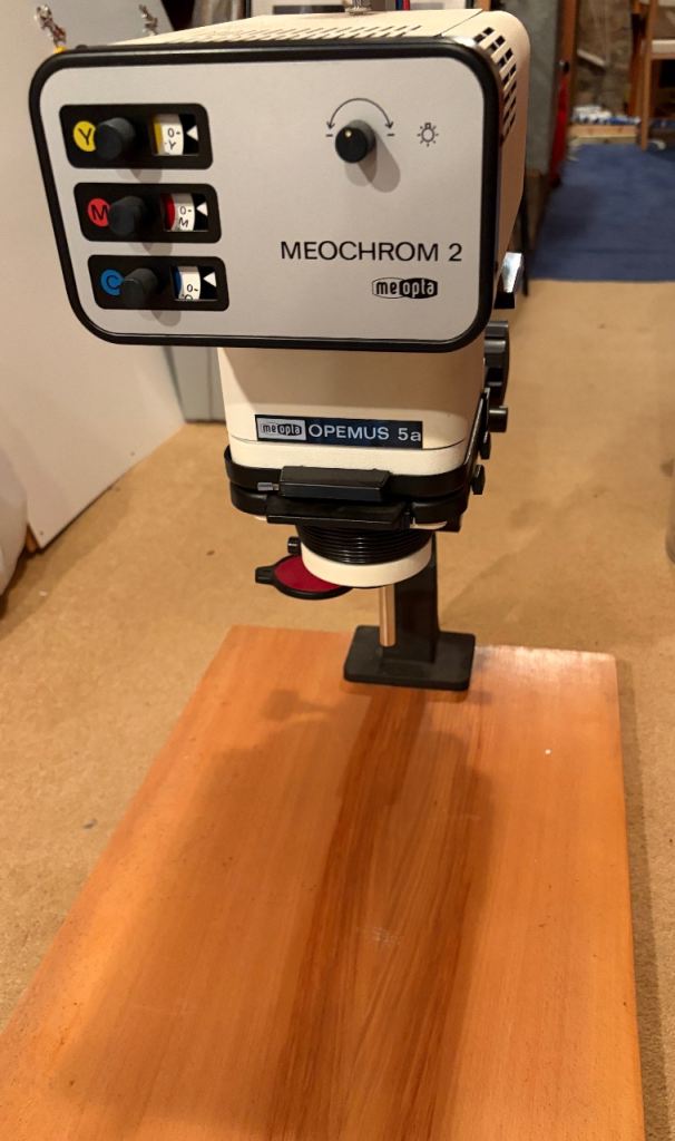 Colour and B&W Enlarger