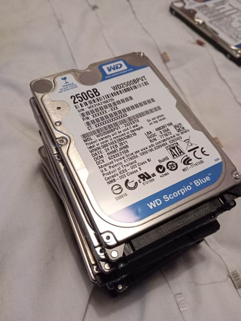 Laptop 250GB 2.5" Hard Drives - £3 each - Lots Available