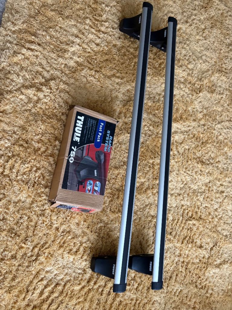 Thule Aero Roof Bars for Golf MK4