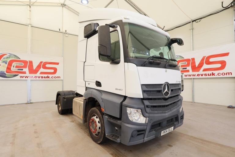 2014 (14 PLATE) Mercedes Benz Actros 1840 4x2 Euro 6 Tractor Units