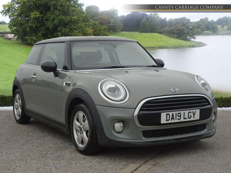 2019 MINI Hatch 1.5 Cooper Classic Euro 6 (s/s) 3dr HATCHBACK Petrol Manual