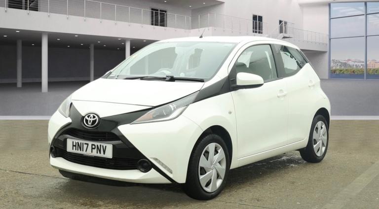 2017 Toyota AYGO 1.0 VVT-i X-Play 5dr HATCHBACK Petrol Manual
